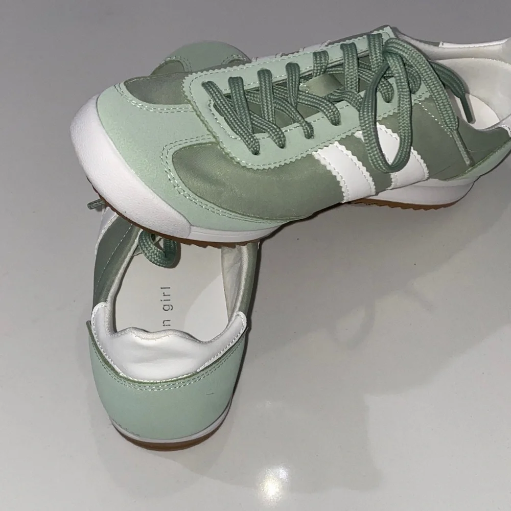 NWOT - Madden Girl Sage Green‎ and White Athletic Sneakers
